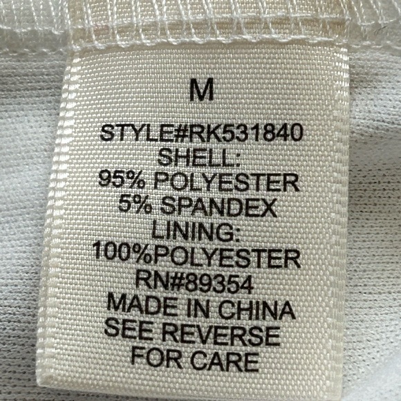 Chic White Maxi Dress with Brown Floral Design - Picture 8 of 12